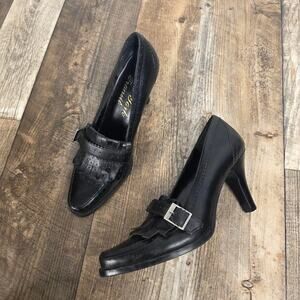 VINT Loafer Heels Leather Buckle Fringe Pumps Y2K 90s Officecore Academia Preppy